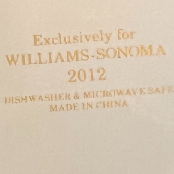 William Sonoma Metallic Gold Letter “I” Monogram Initial Porcelain Mug - Picture 6 of 6